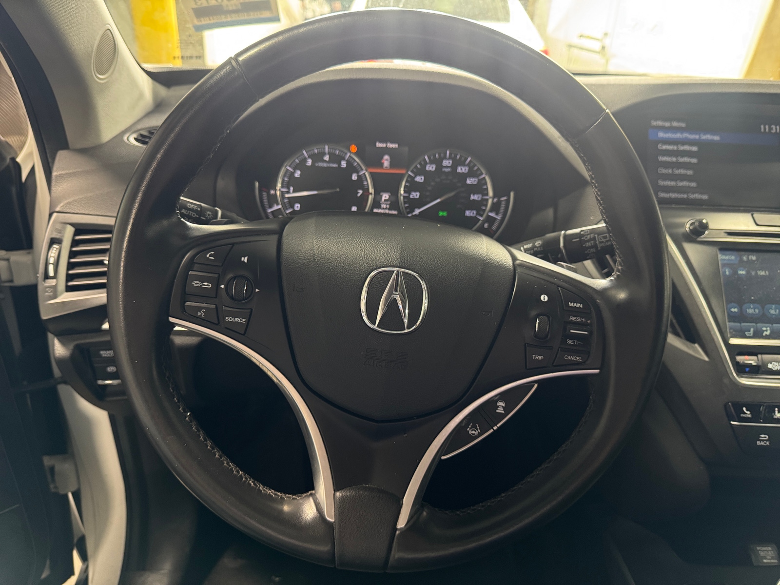 Thumbnail: 2020 Acura MDX - 4