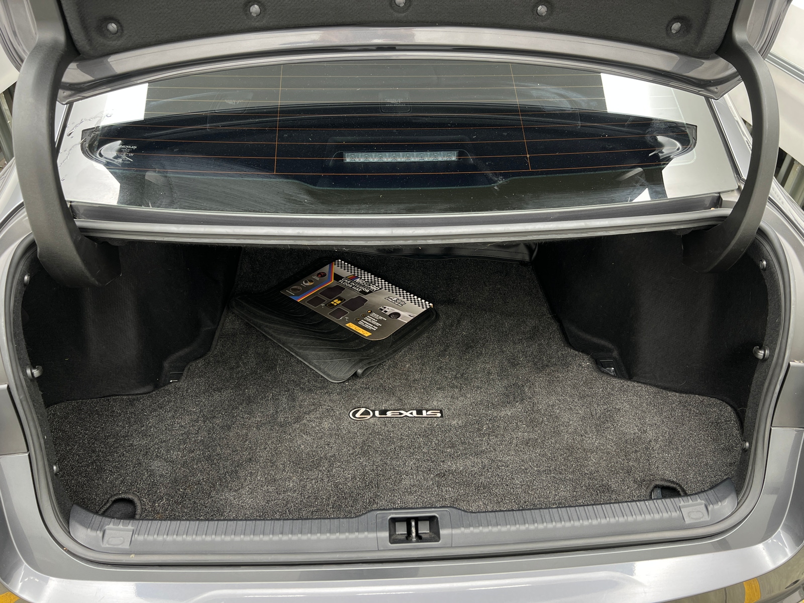 Thumbnail: 2023 Lexus IS - 6