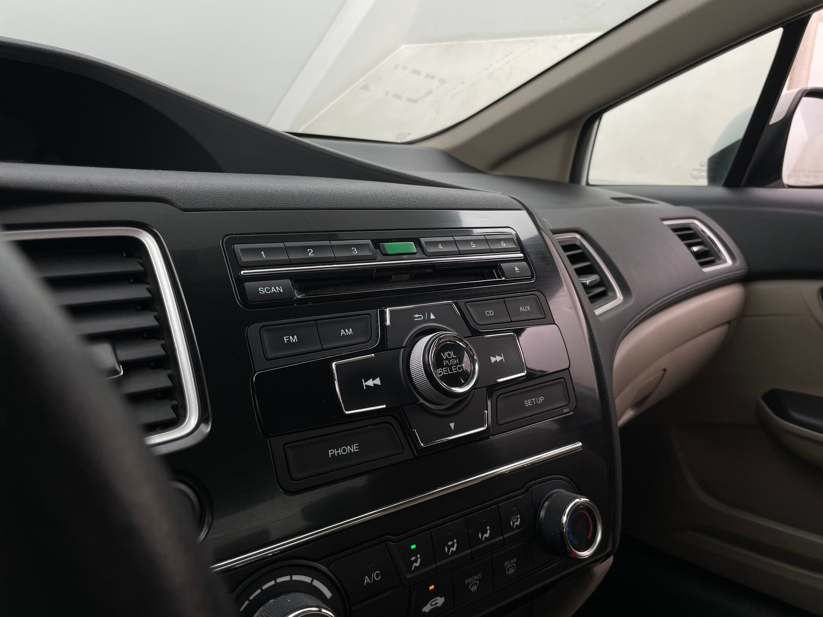 Thumbnail: 2013 Honda Civic - 4