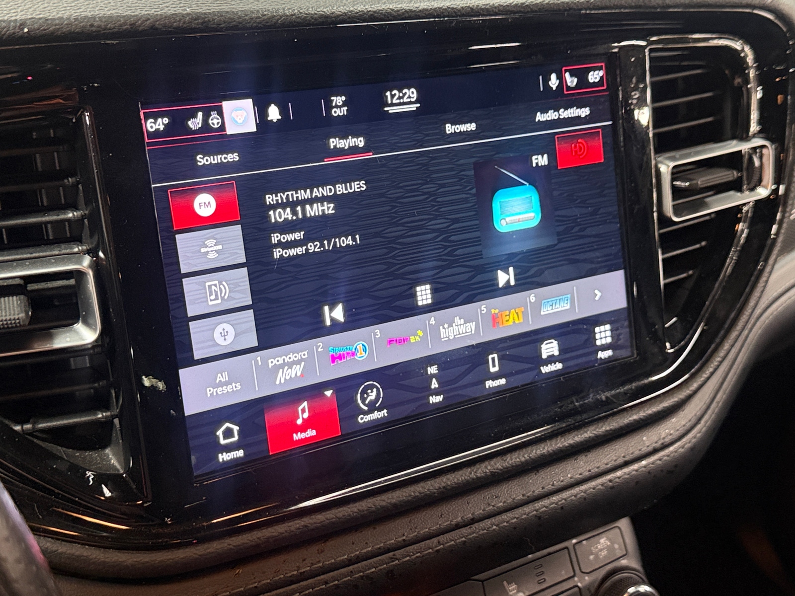 Thumbnail: 2021 Dodge Durango - 3