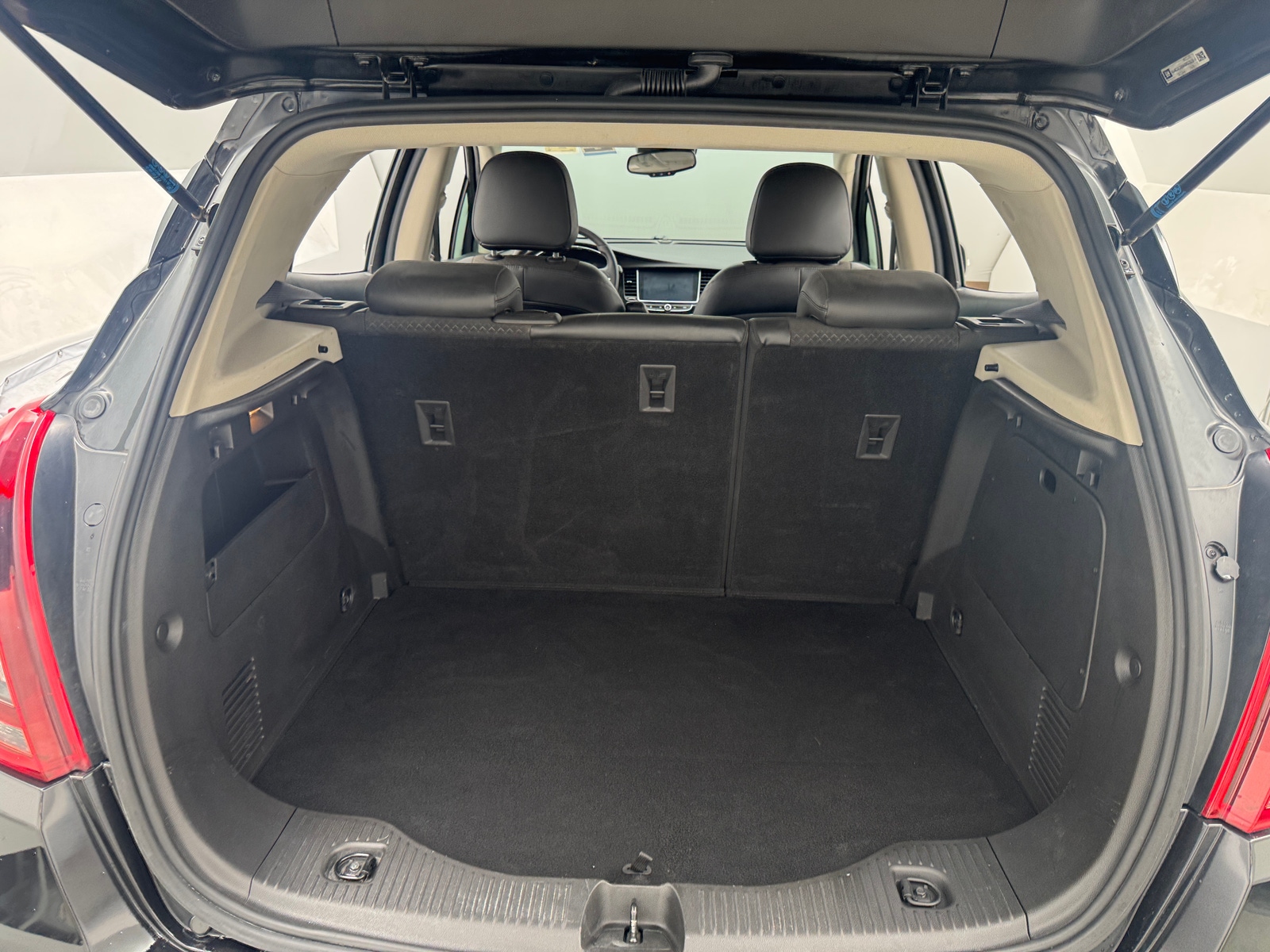 Thumbnail: 2019 Buick Encore - 6