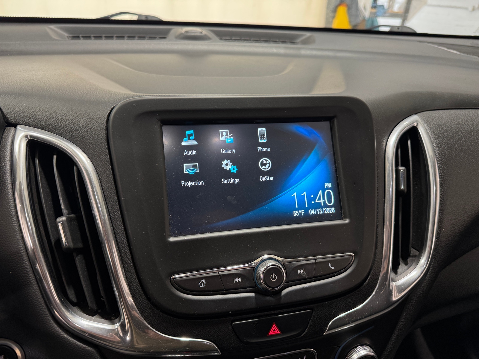 Thumbnail: 2018 Chevrolet Equinox - 4