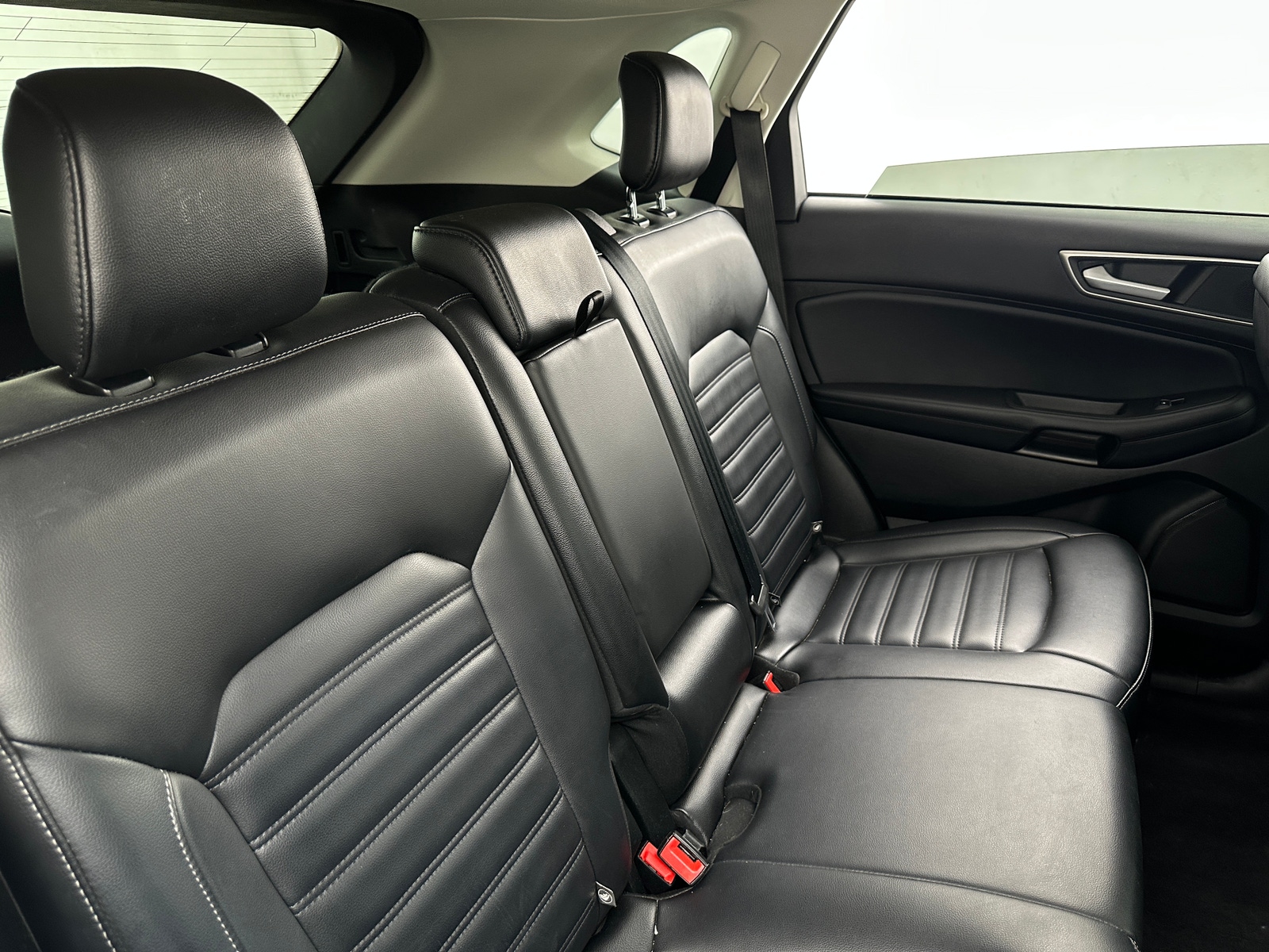 Thumbnail: 2022 Ford Edge - 5