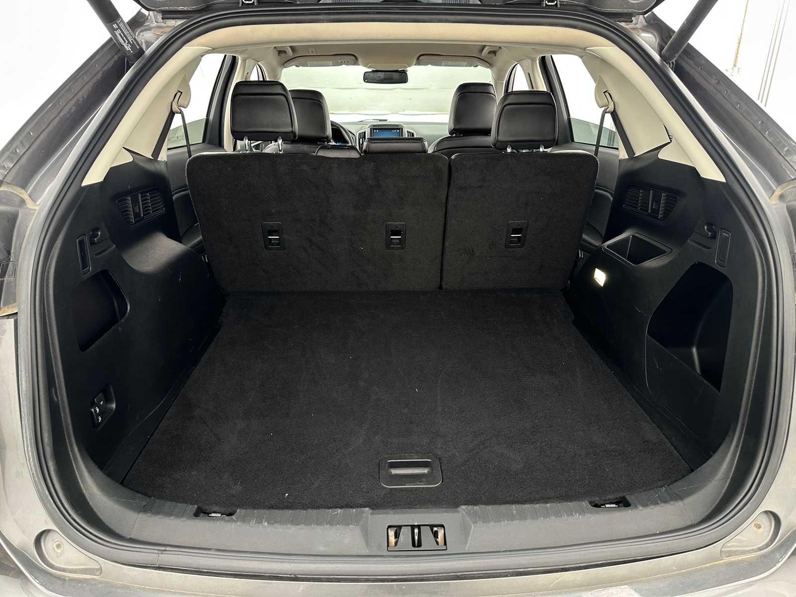 Thumbnail: 2022 Ford Edge - 6