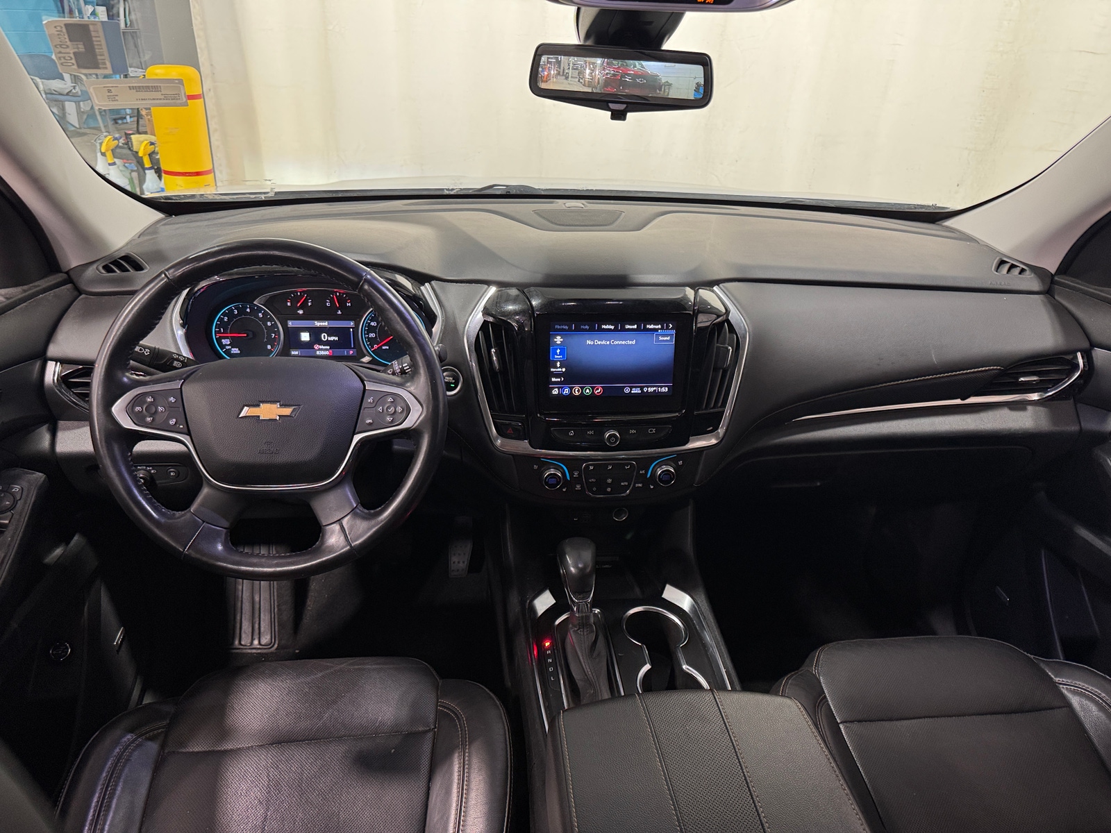 Thumbnail: 2021 Chevrolet Traverse - 2