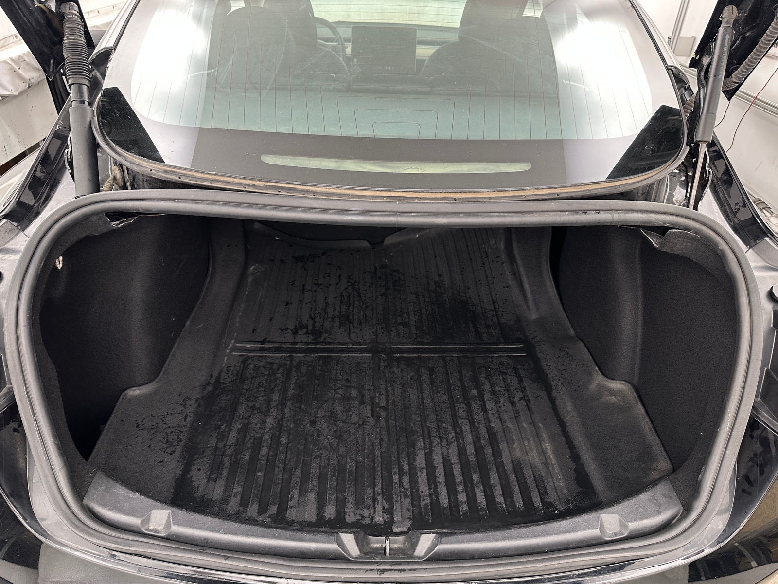 Thumbnail: 2023 Tesla Model 3 - 6