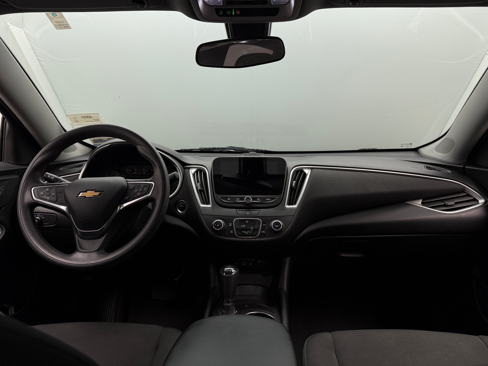 Thumbnail: 2019 Chevrolet Malibu - 3