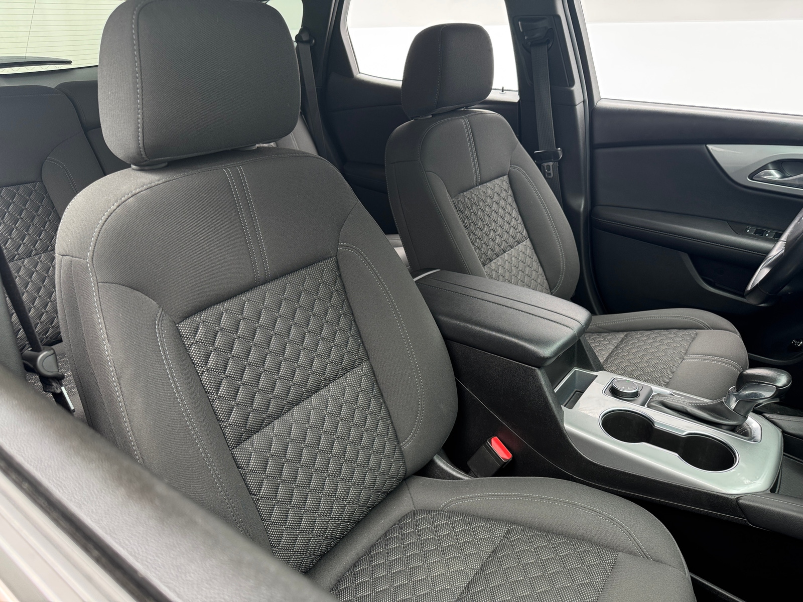 Thumbnail: 2019 Chevrolet Blazer - 2