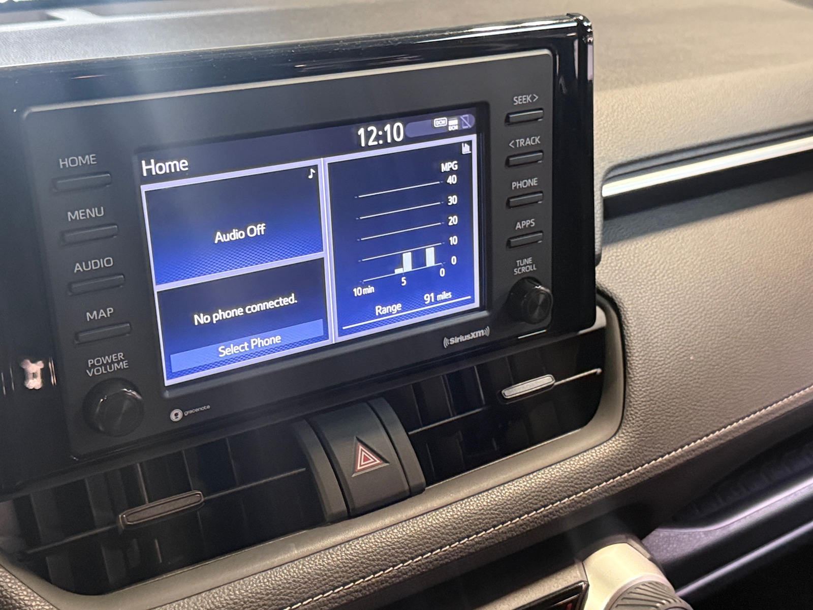 Thumbnail: 2021 Toyota RAV4 - 4