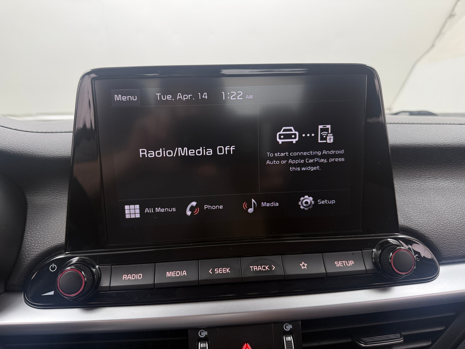 Thumbnail: 2023 Kia Forte - 4