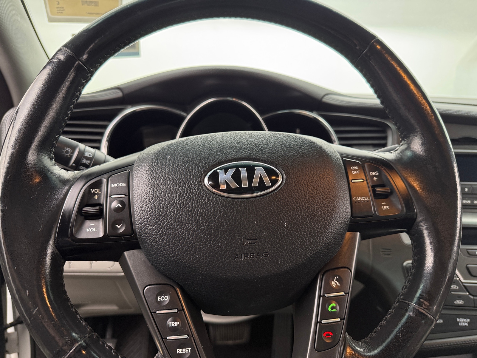 Thumbnail: 2013 Kia Optima - 4