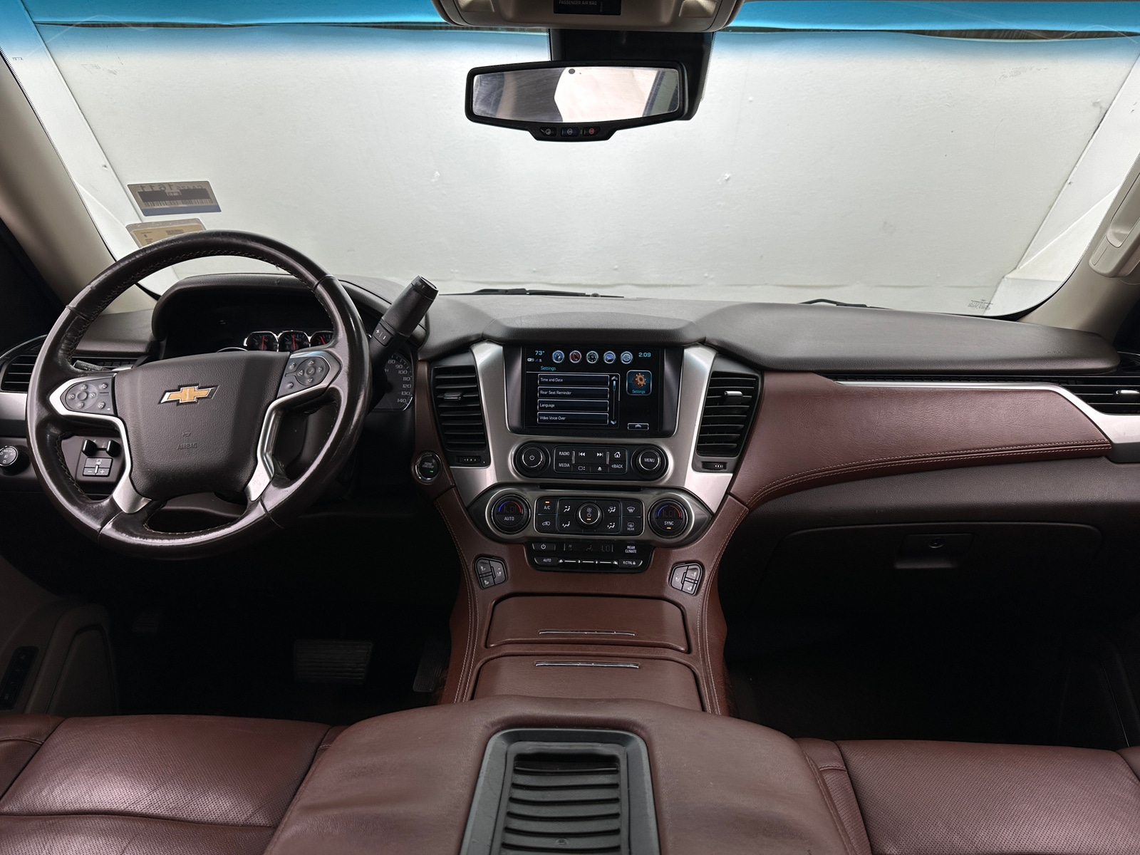 Thumbnail: 2019 Chevrolet Suburban - 2