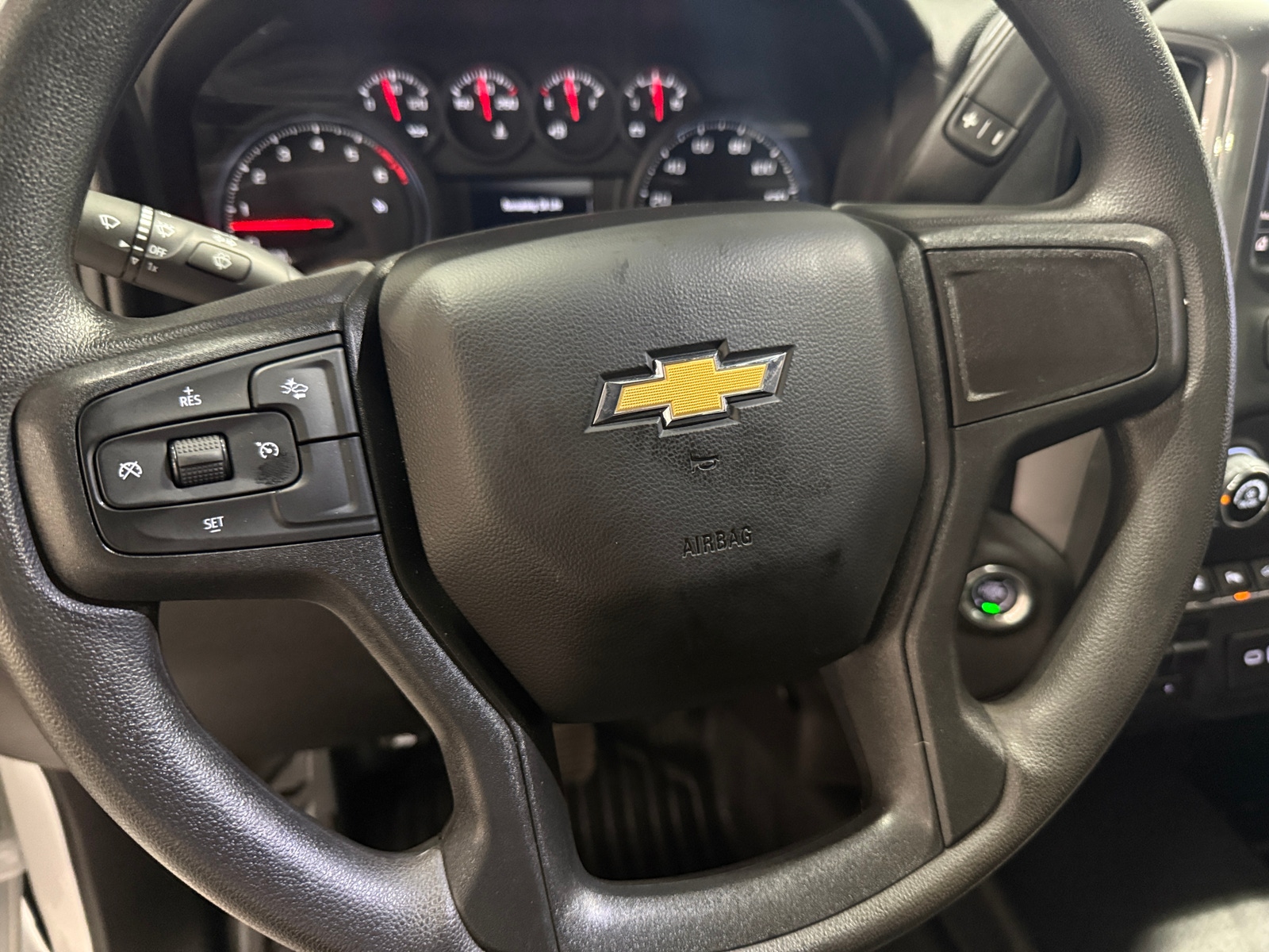 Thumbnail: 2024 Chevrolet Silverado 2500 - 4