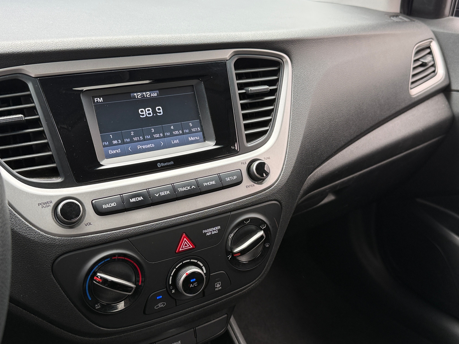 Thumbnail: 2019 Hyundai Accent - 4