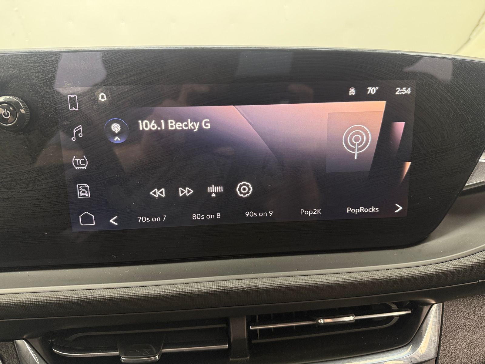 Thumbnail: 2025 Buick Envista - 4