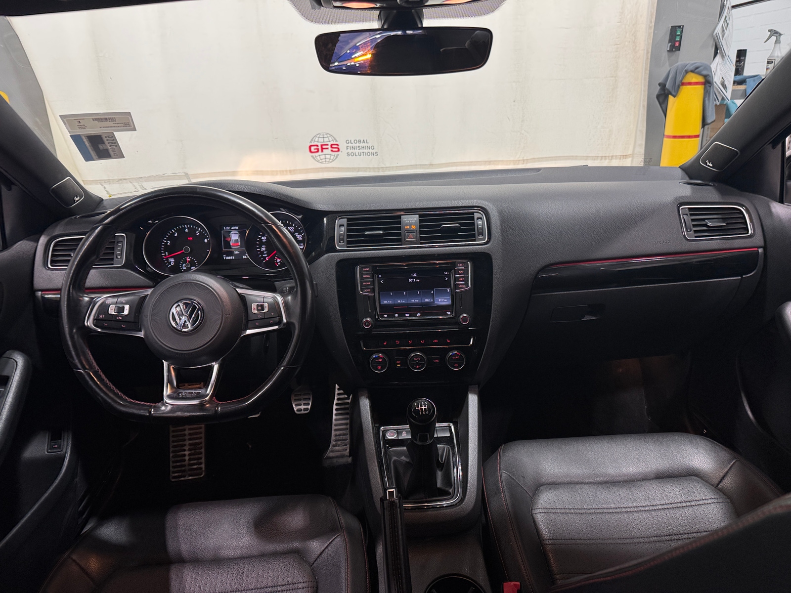 Thumbnail: 2017 Volkswagen Jetta - 2