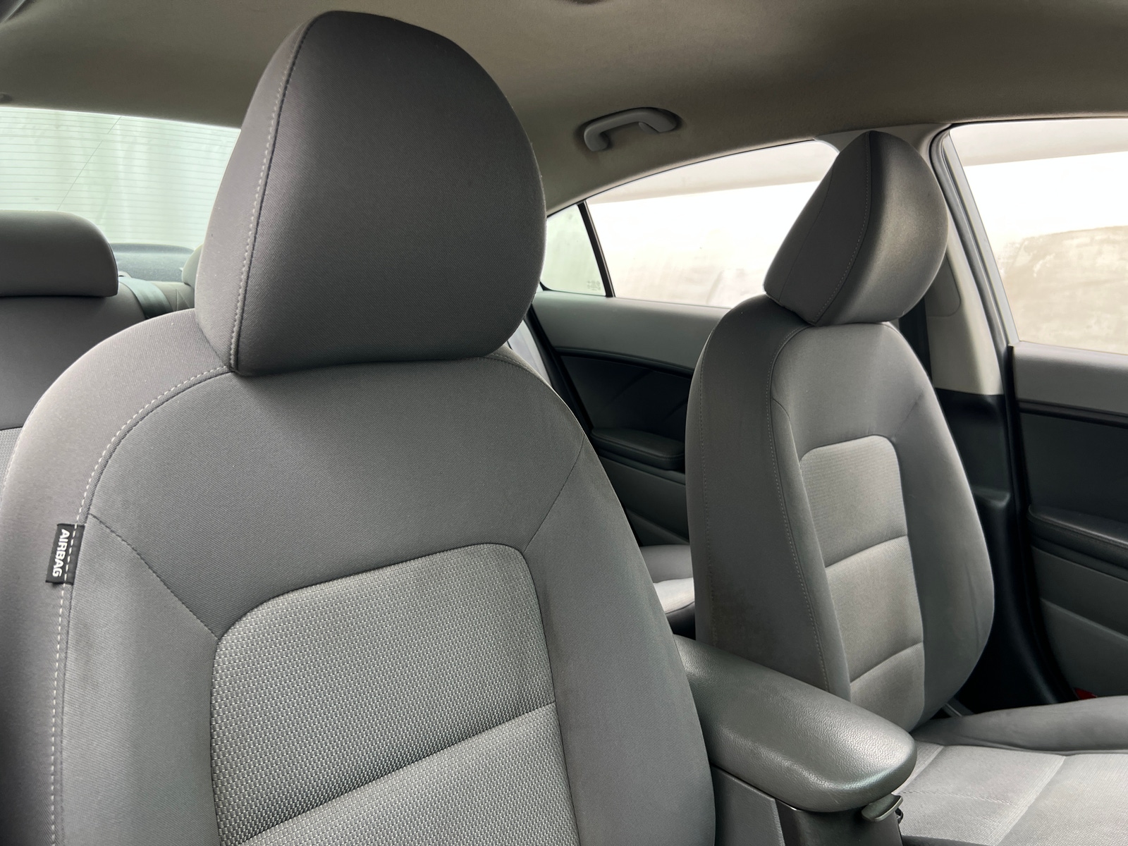 Thumbnail: 2017 Kia Forte - 2