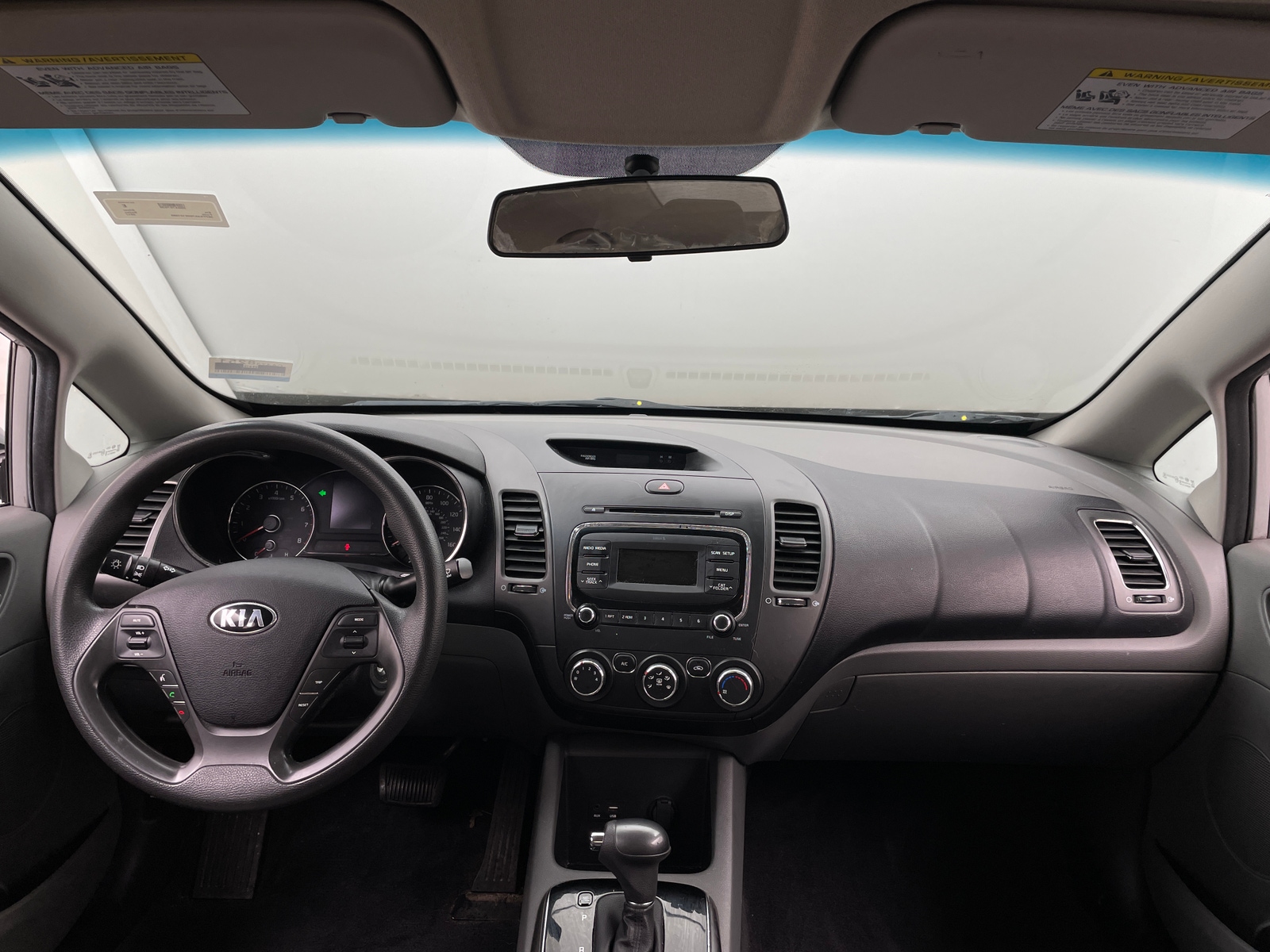 Thumbnail: 2017 Kia Forte - 3