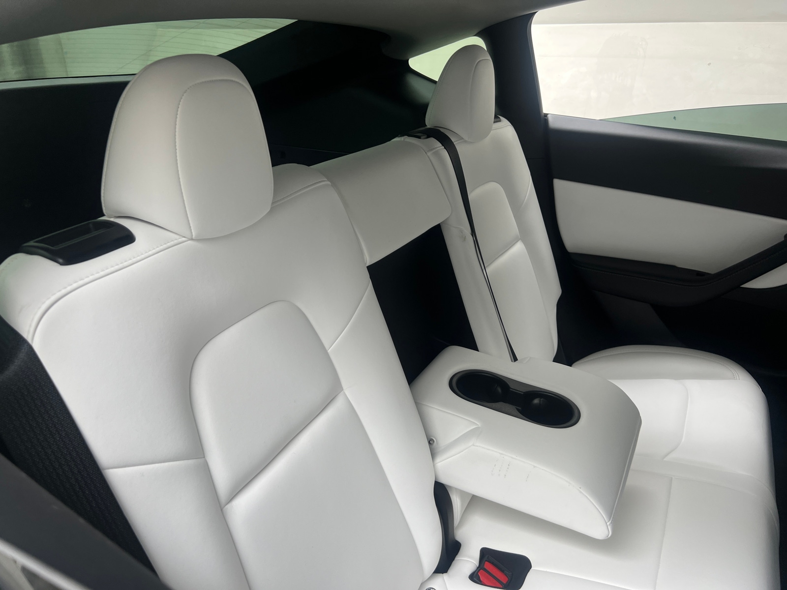 Thumbnail: 2022 Tesla Model Y - 5