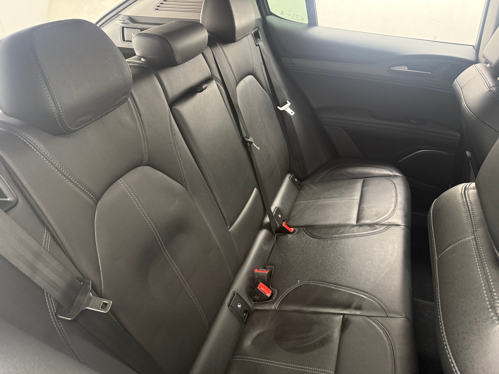 Thumbnail: 2021 Alfa Romeo Stelvio - 5