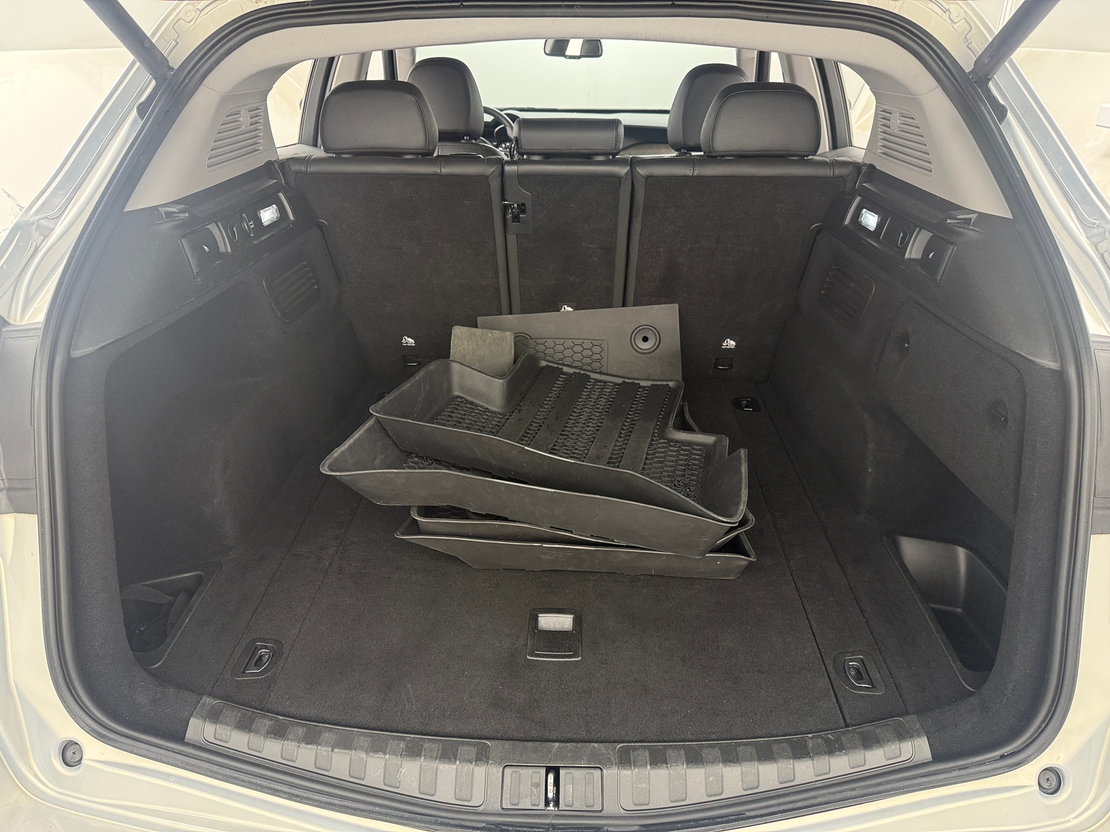 Thumbnail: 2021 Alfa Romeo Stelvio - 6