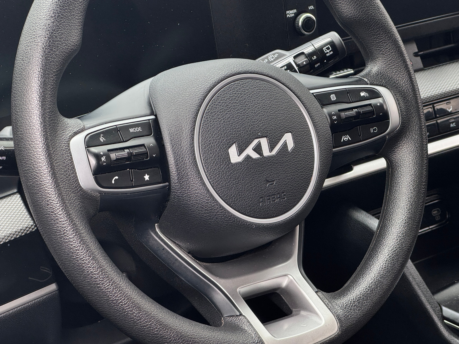 Thumbnail: 2025 Kia Sportage - 5