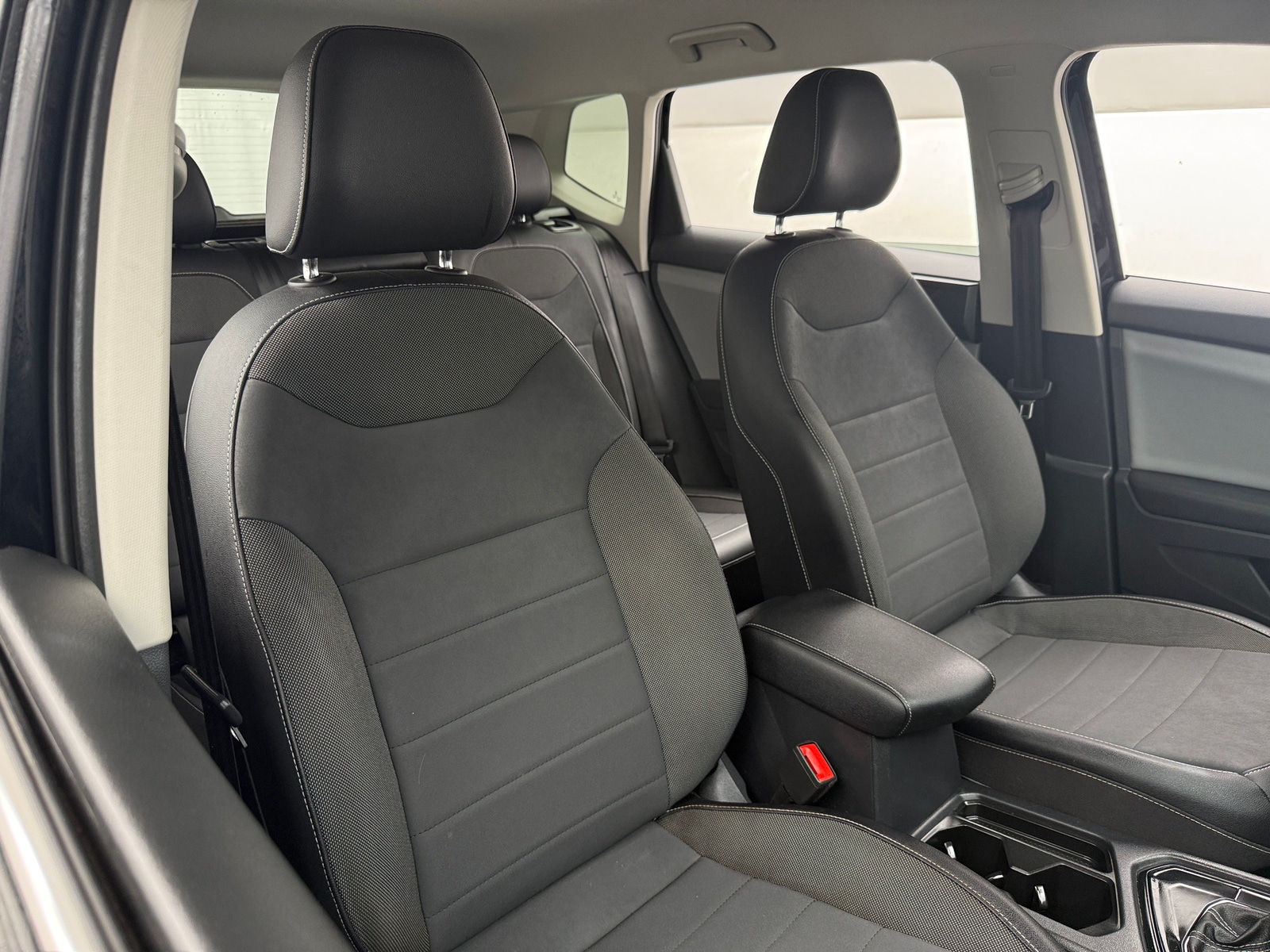 Thumbnail: 2022 Volkswagen Taos - 2