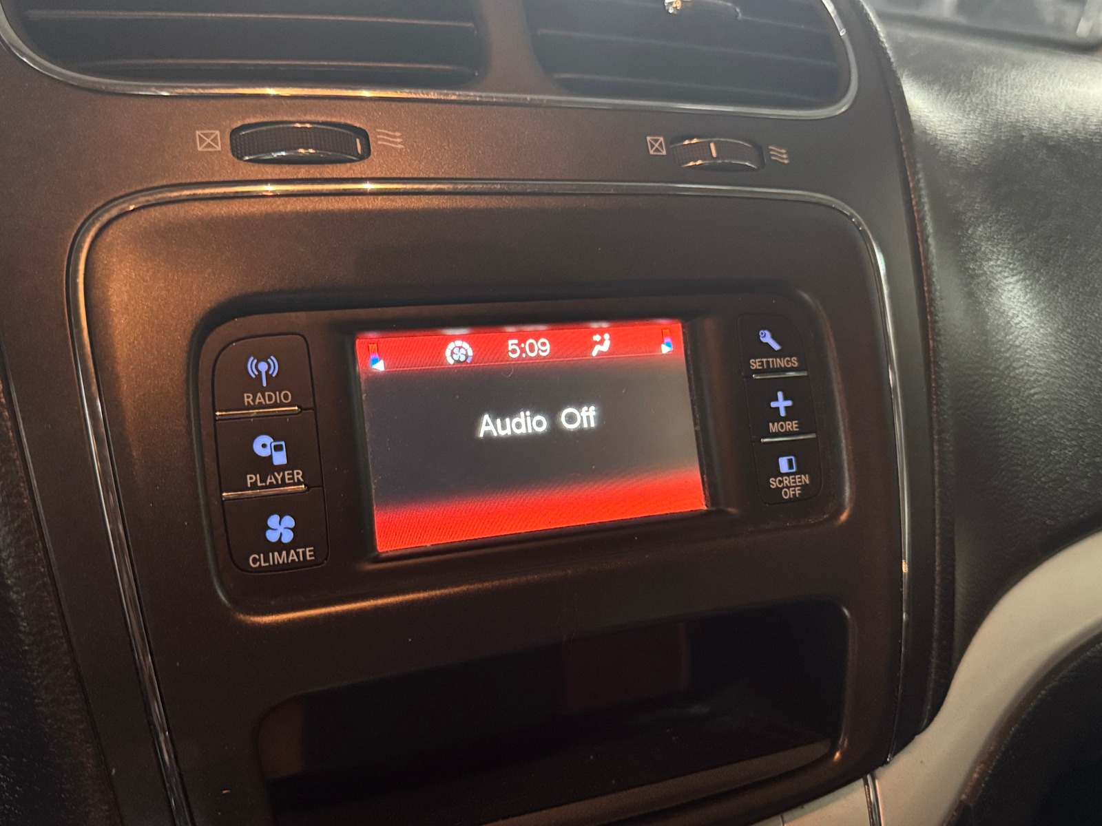 Thumbnail: 2020 Dodge Journey - 4