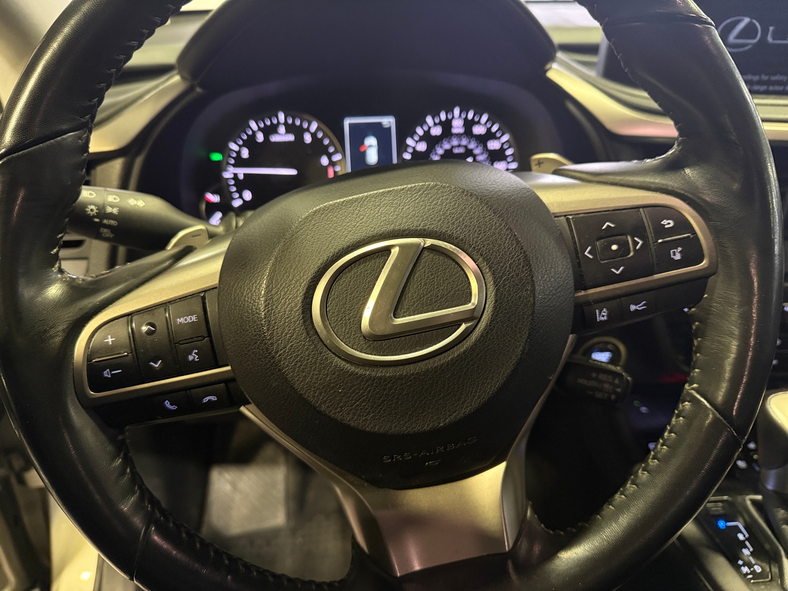 Thumbnail: 2022 Lexus RX - 4