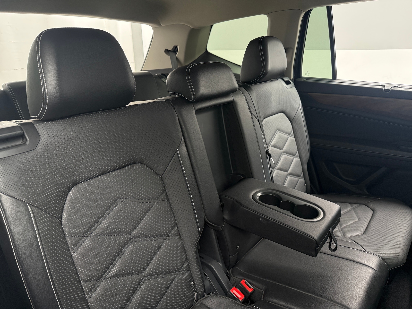 Thumbnail: 2024 Volkswagen Atlas - 5