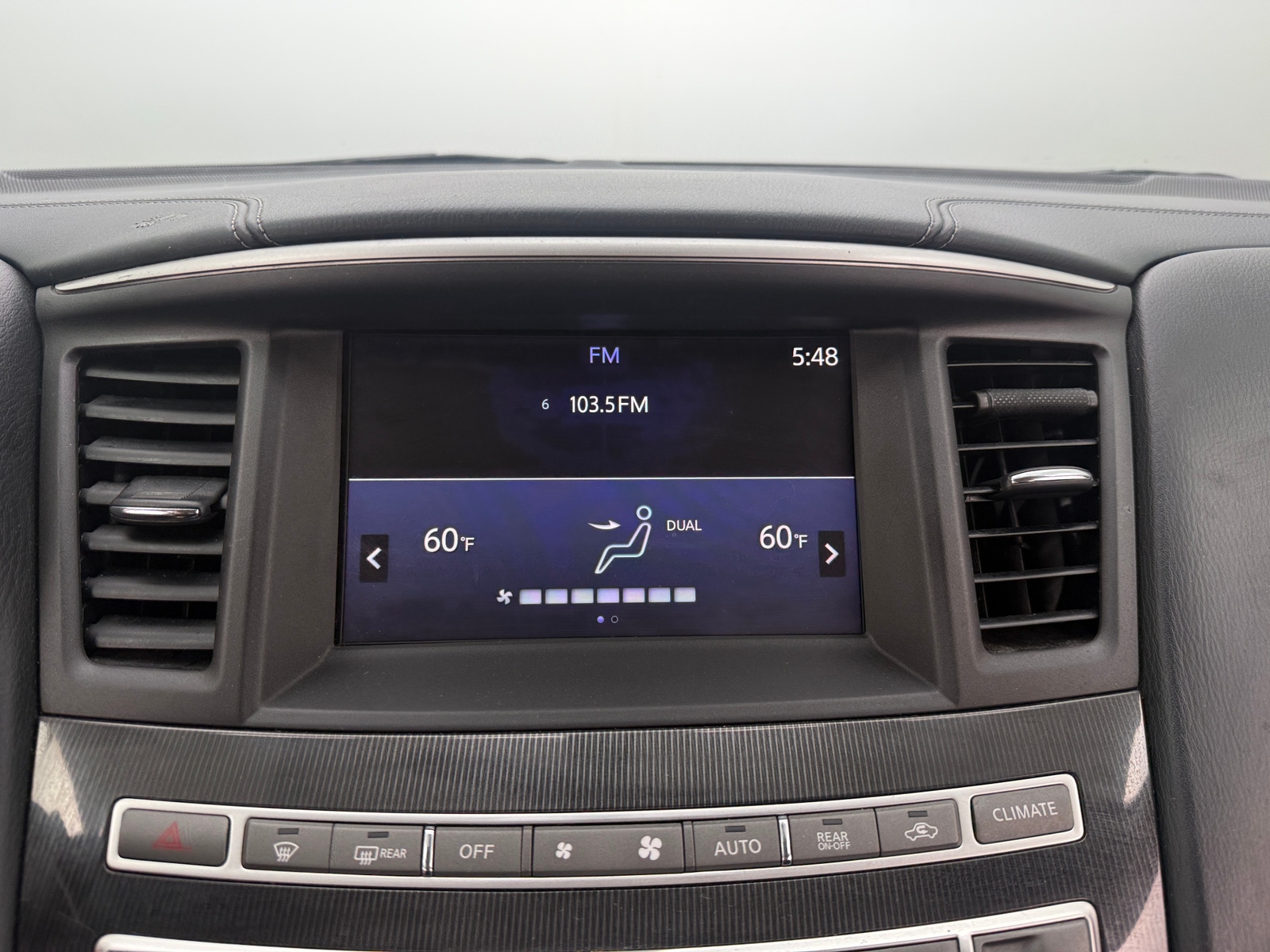 Thumbnail: 2018 INFINITI QX60 - 3