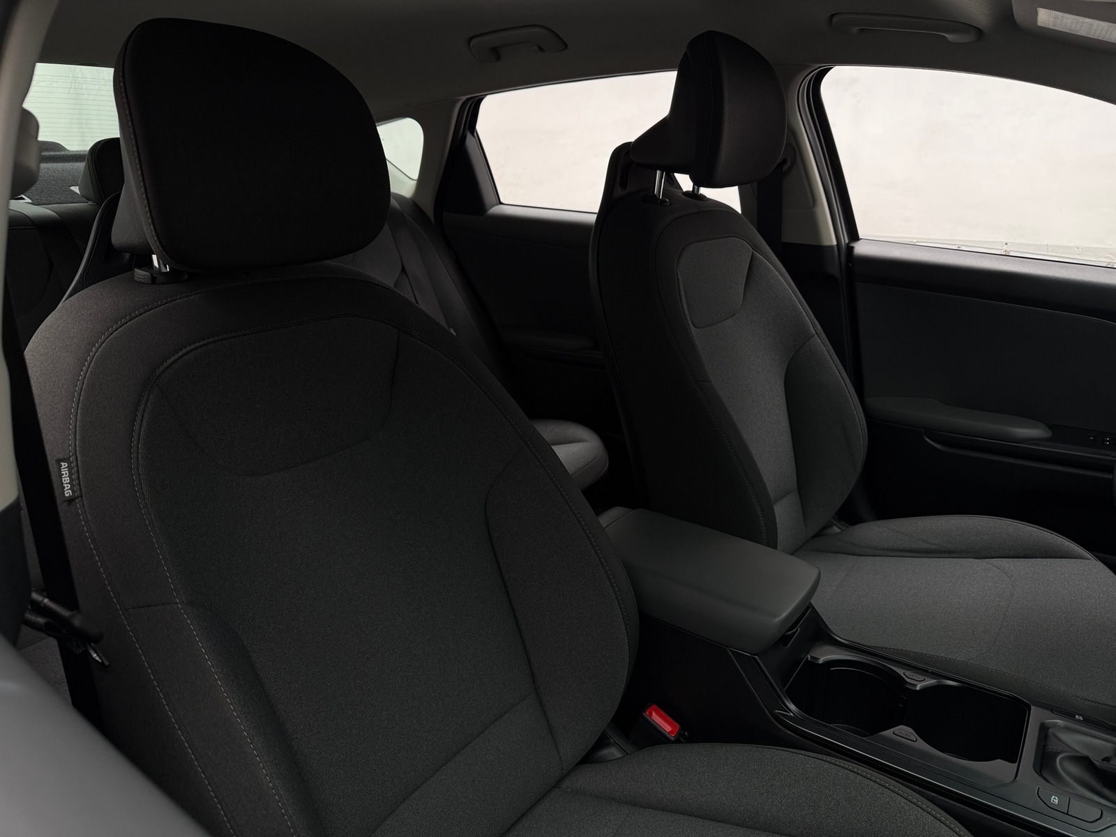 Thumbnail: 2025 Kia K4 - 2