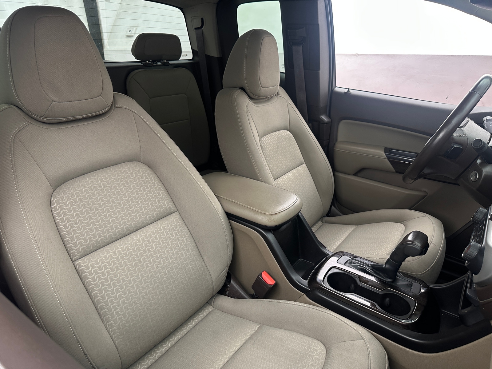 Thumbnail: 2017 GMC Canyon - 2