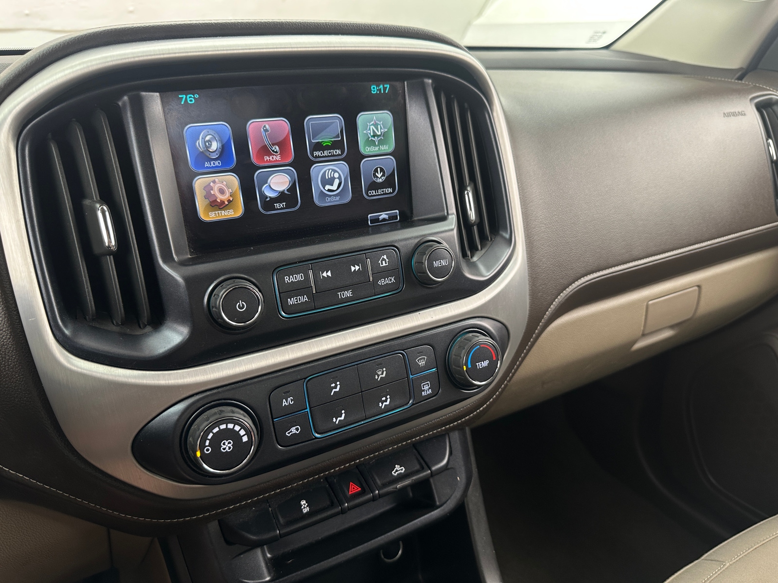 Thumbnail: 2017 GMC Canyon - 3