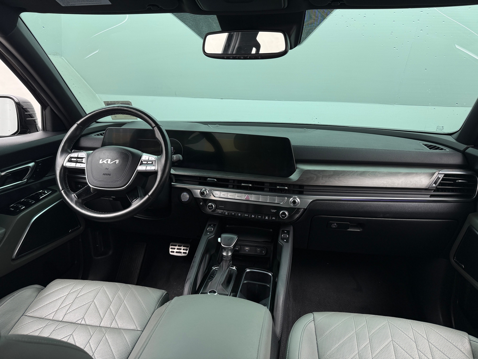 Thumbnail: 2023 Kia Telluride - 2