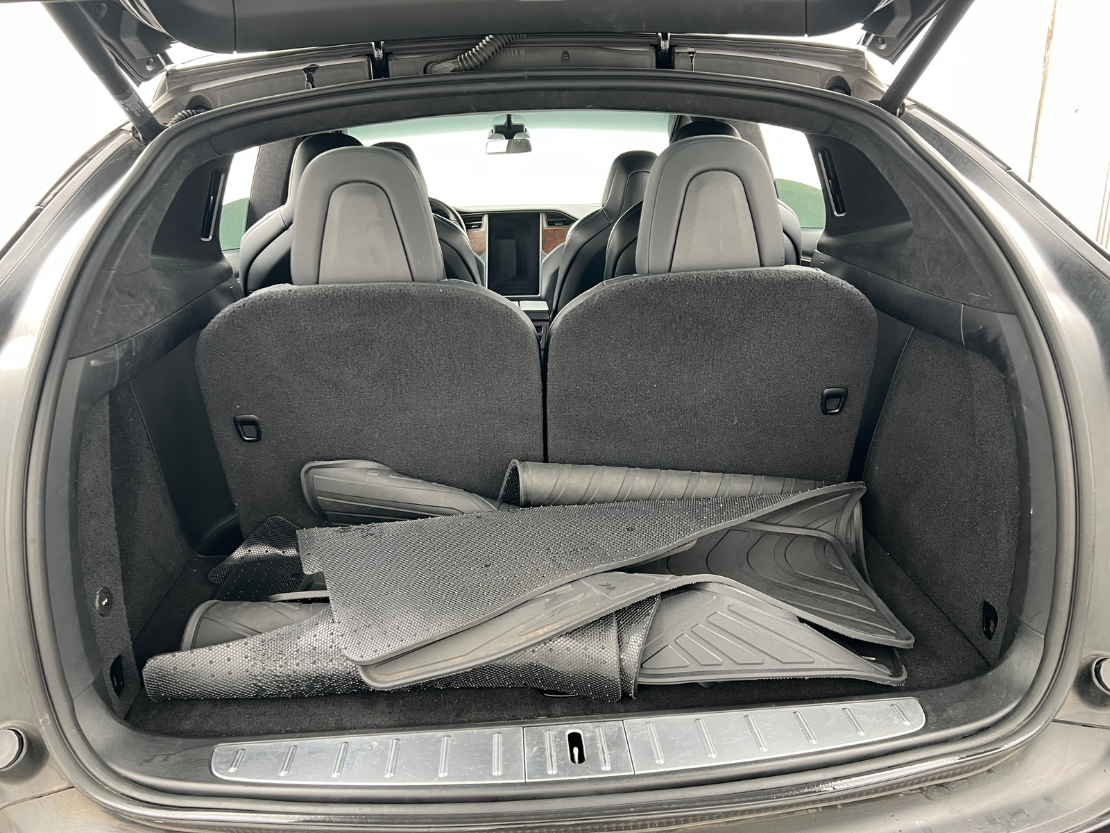 Thumbnail: 2018 Tesla Model X - 6