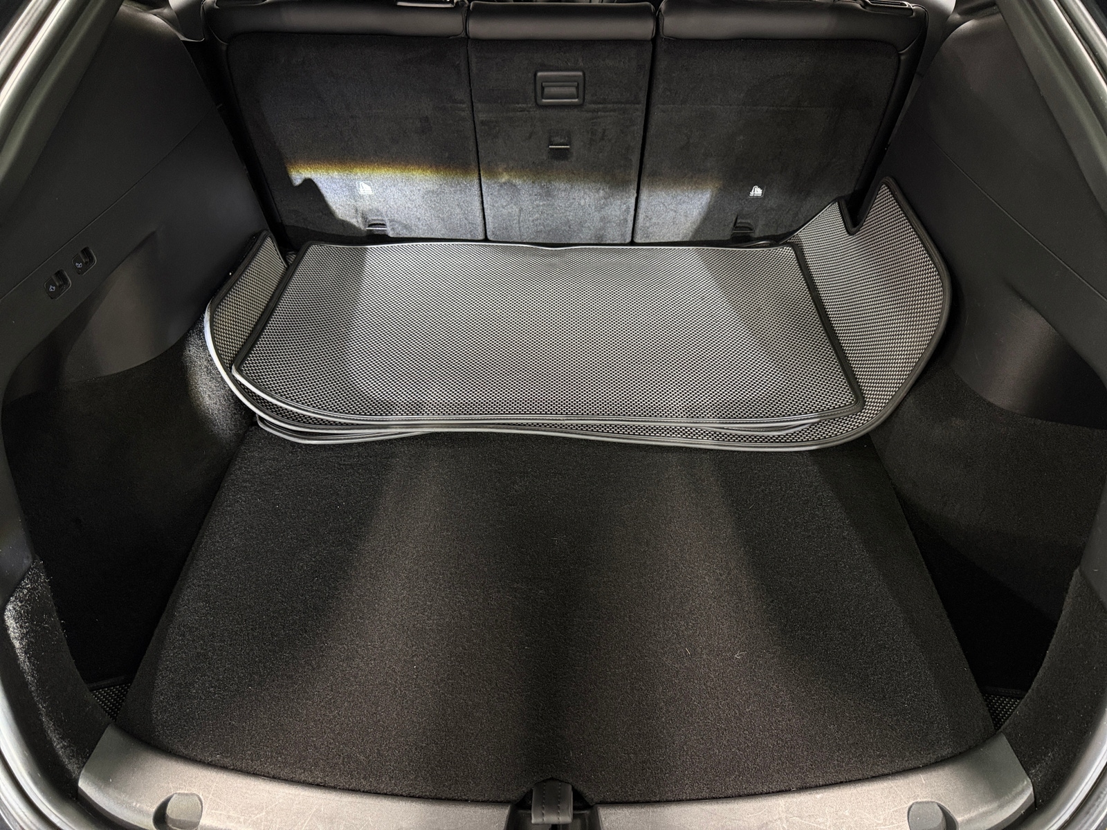 Thumbnail: 2021 Tesla Model Y - 6