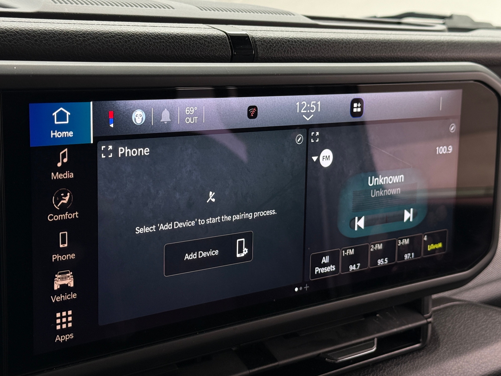 Thumbnail: 2025 Jeep Gladiator - 4