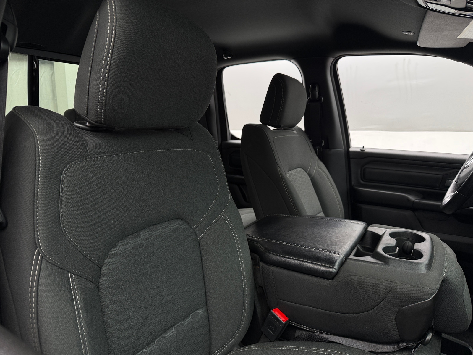 Thumbnail: 2025 RAM 1500 - 2