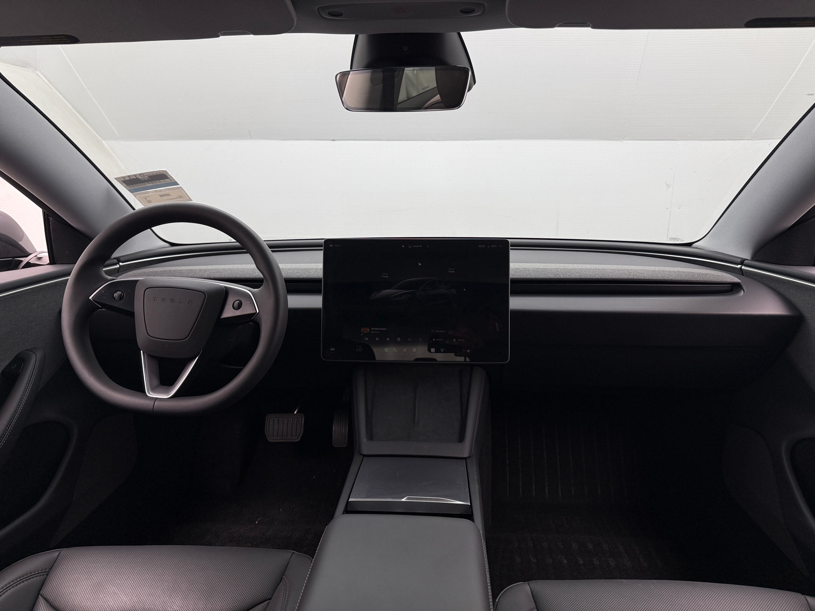 Thumbnail: 2025 Tesla Model 3 - 2