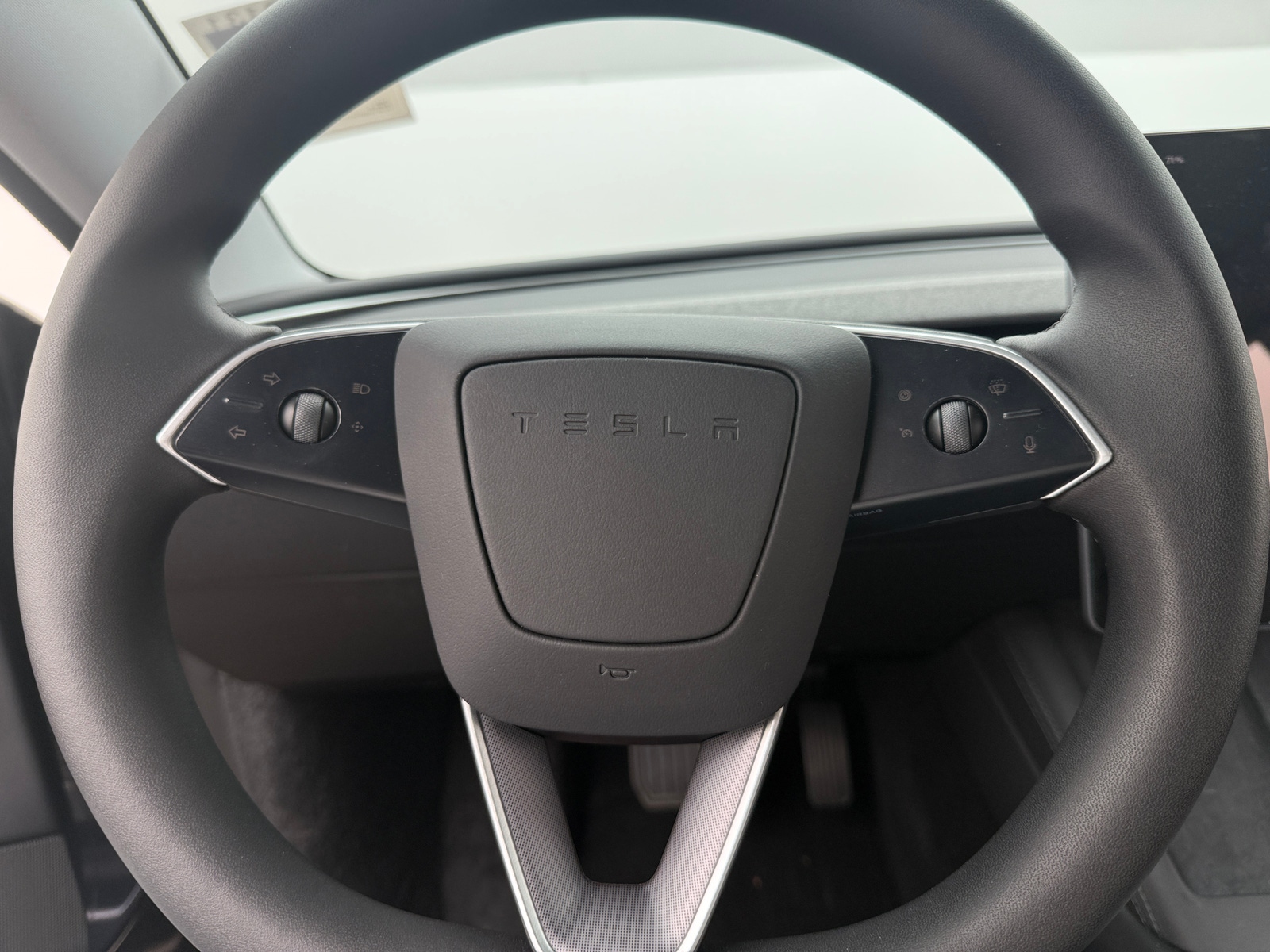 Thumbnail: 2025 Tesla Model 3 - 4