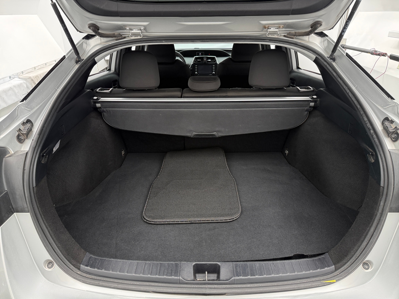 Thumbnail: 2021 Toyota Prius - 7