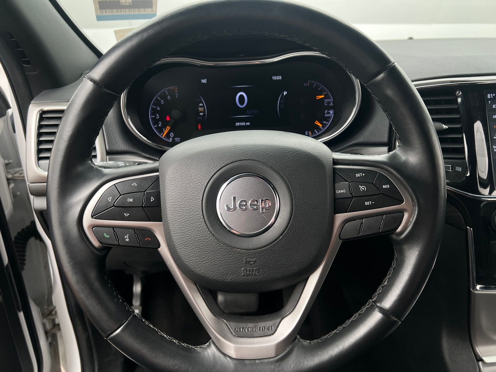 Thumbnail: 2022 Jeep Grand Cherokee - 5