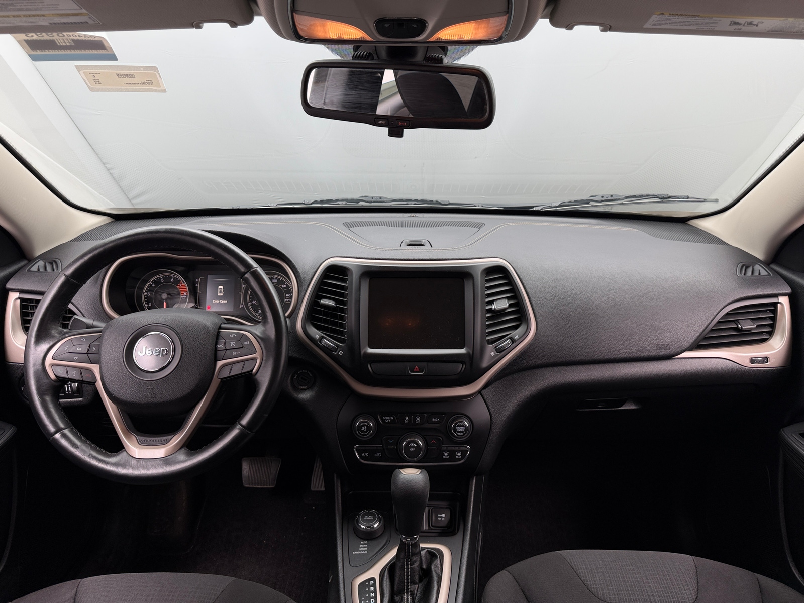 Thumbnail: 2016 Jeep Cherokee - 3