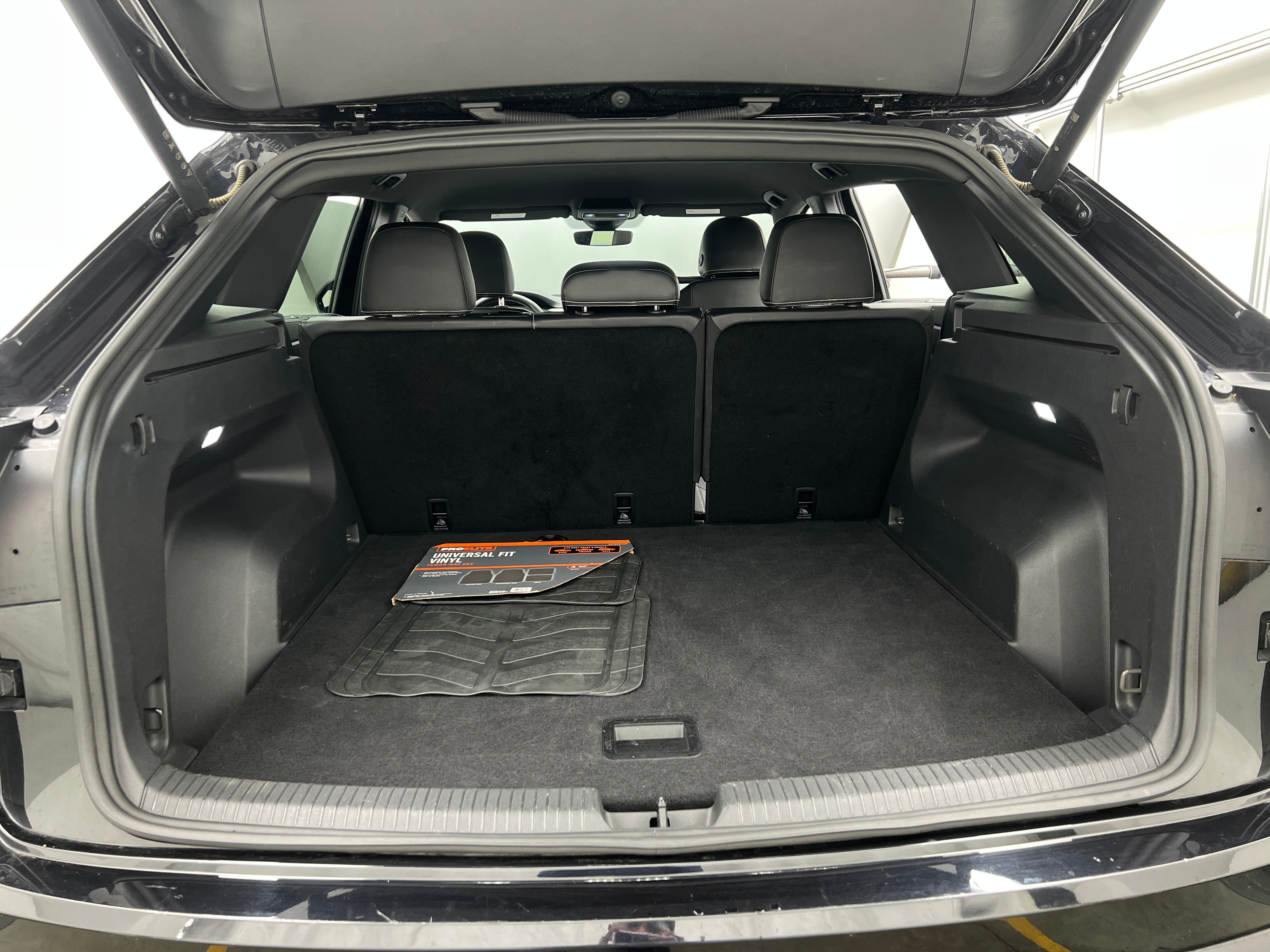 Thumbnail: 2025 Volkswagen Atlas - 7