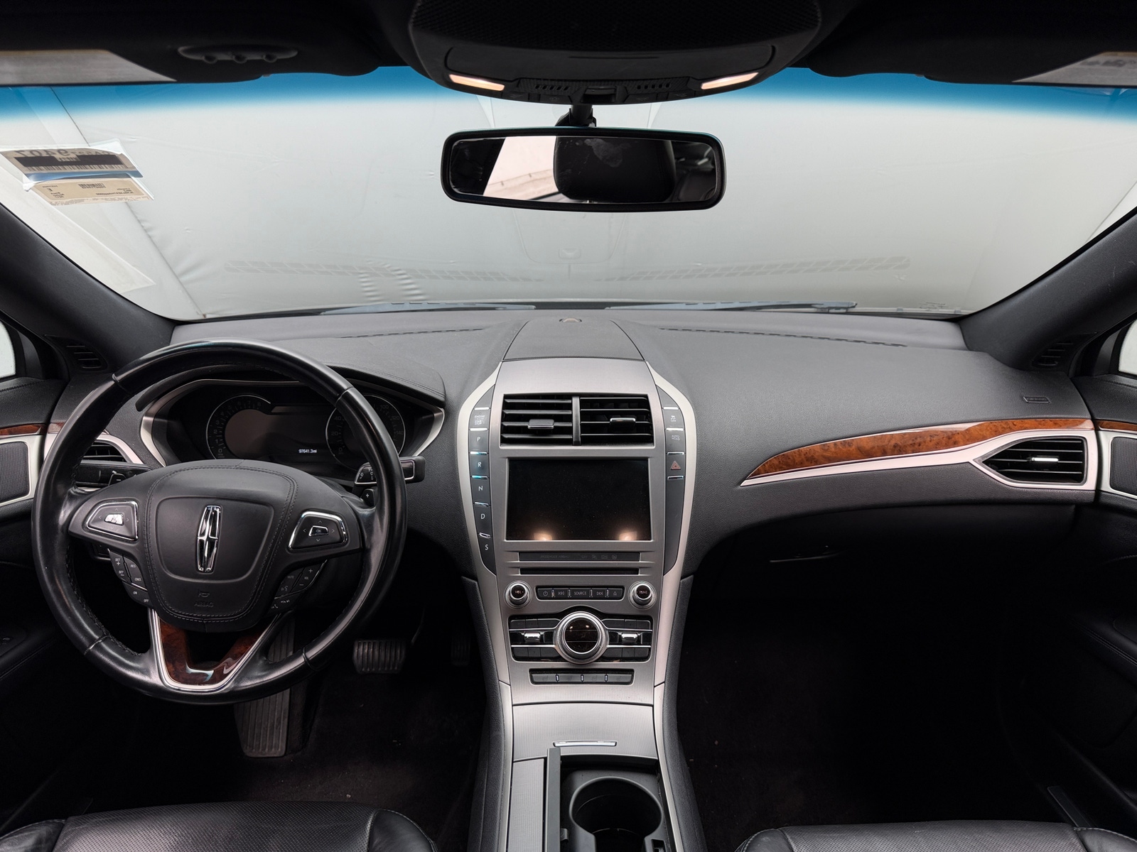 Thumbnail: 2017 Lincoln MKZ - 2