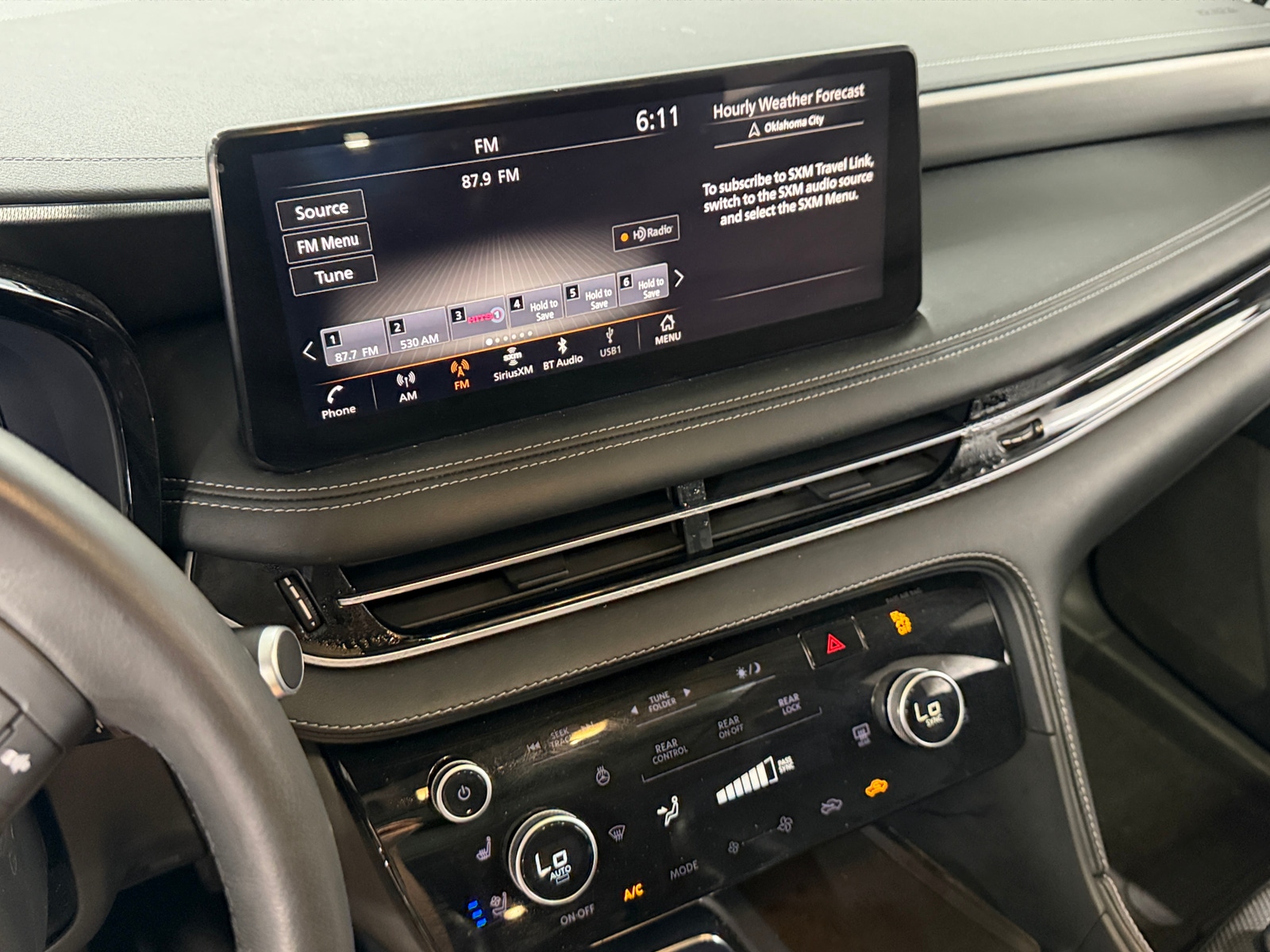 Thumbnail: 2023 INFINITI QX60 - 3