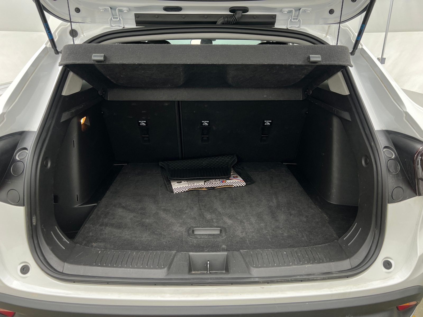 Thumbnail: 2025 Chevrolet Trax - 7