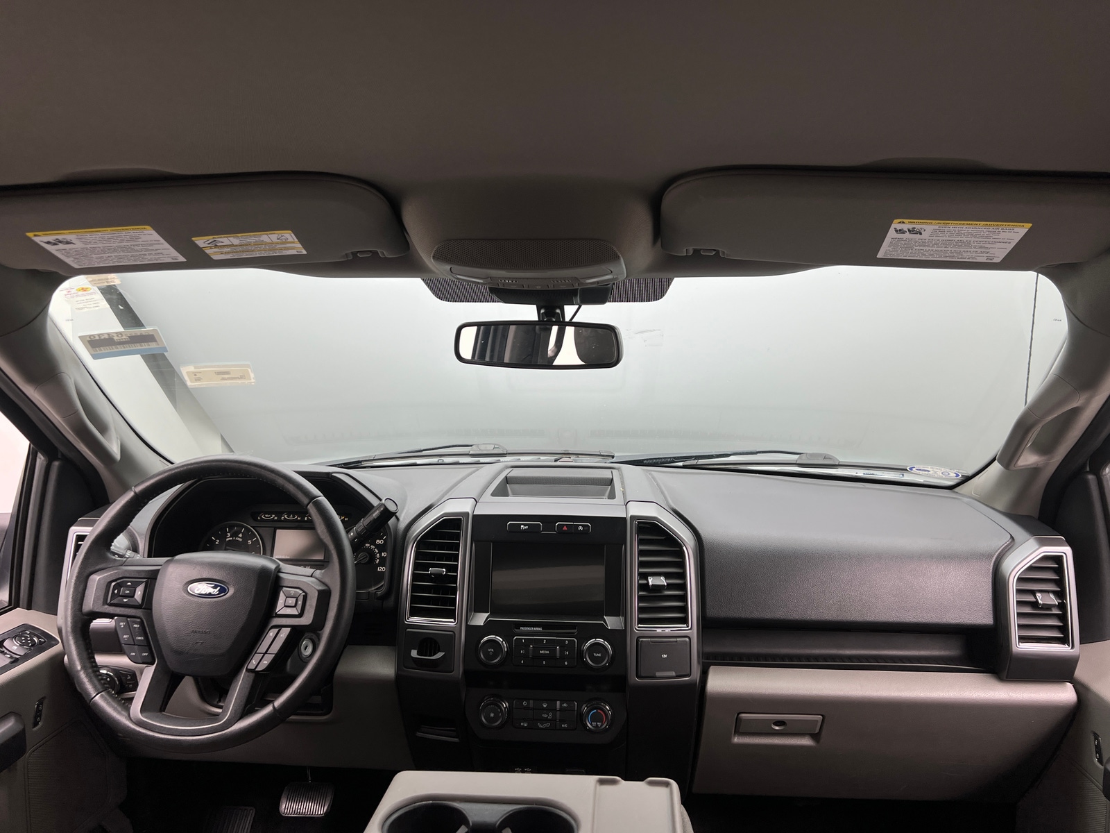 Thumbnail: 2019 Ford Econoline - 3