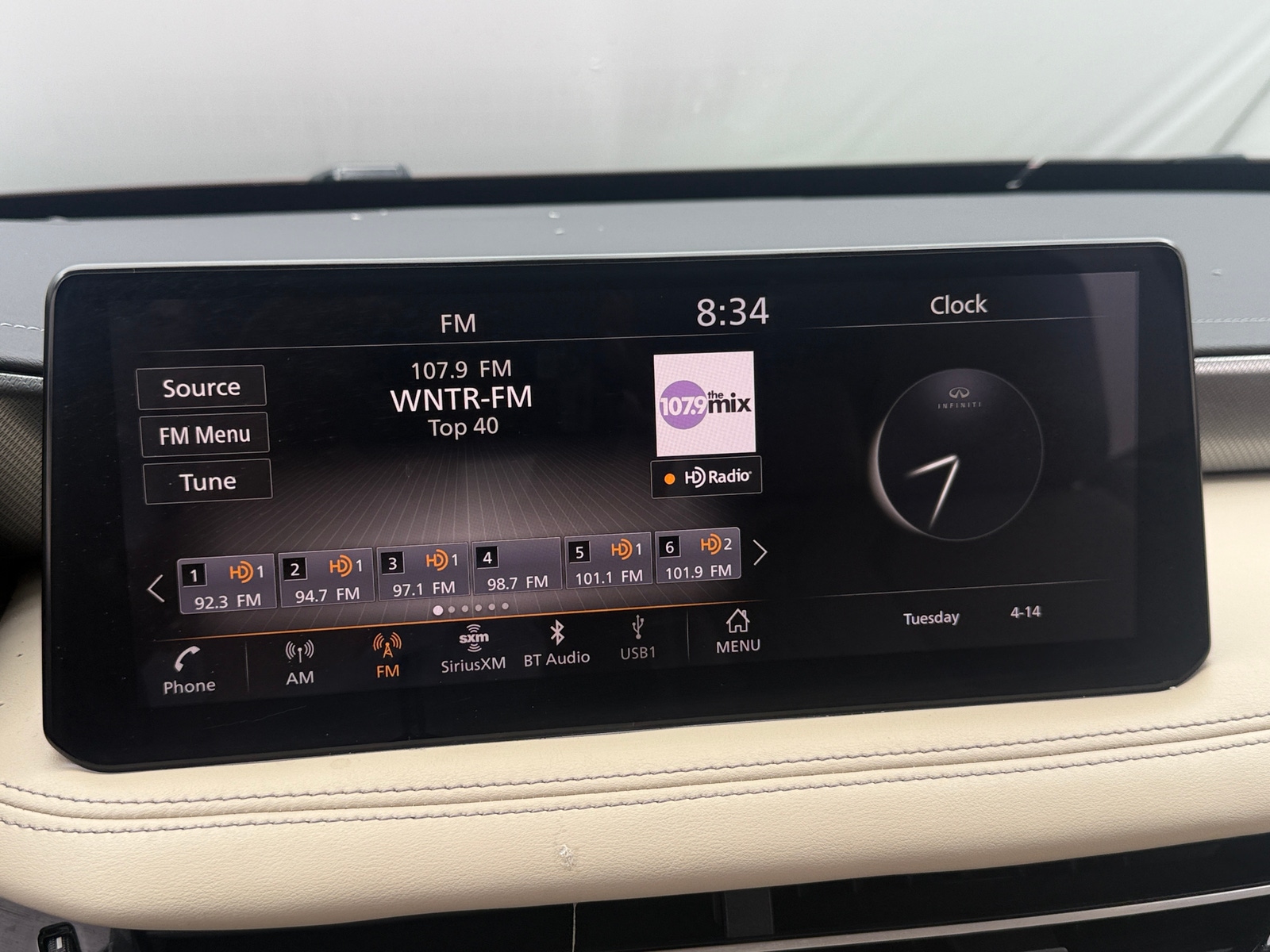 Thumbnail: 2023 INFINITI QX60 - 3